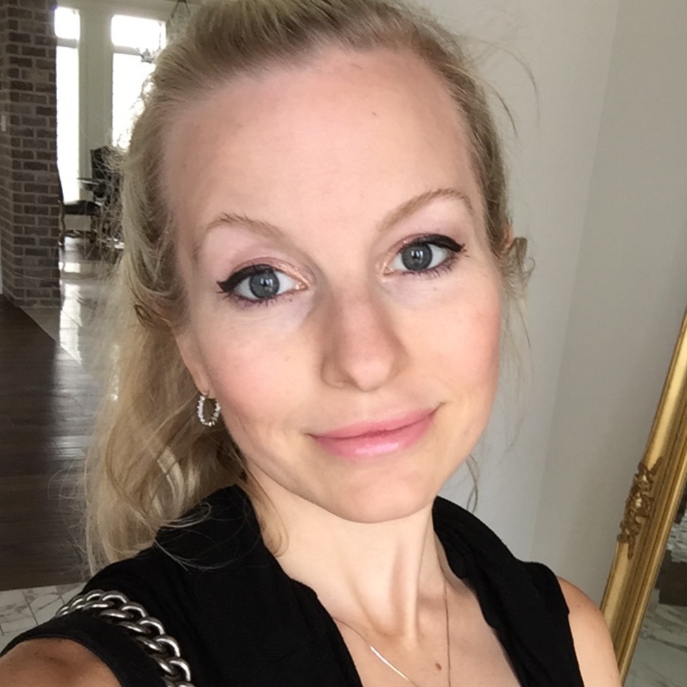 Meet your Posher, Abi